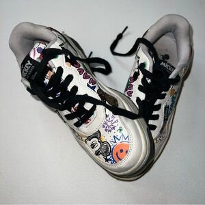 Disney Mickey Mouse And Friends Zara Youth Girls Sneakers Size 1-1.5.